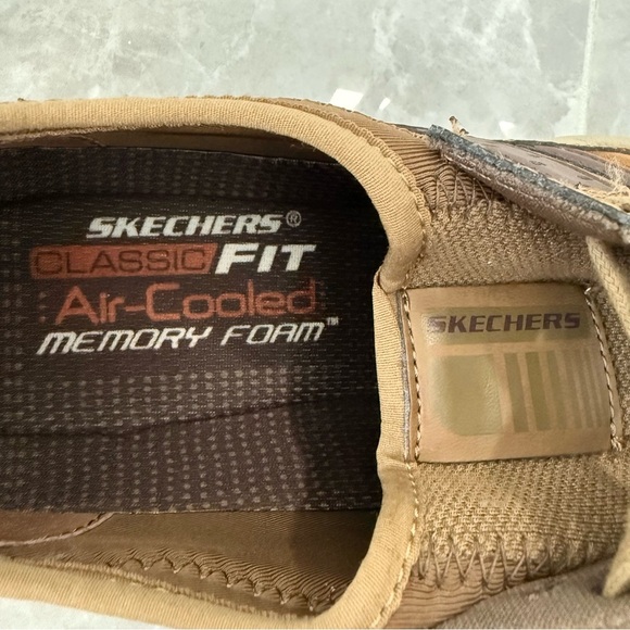 Men’s Skechers Elment Meron Lace Up Classic Fit Memory Foam Shoes Size 10 - Picture 9 of 16